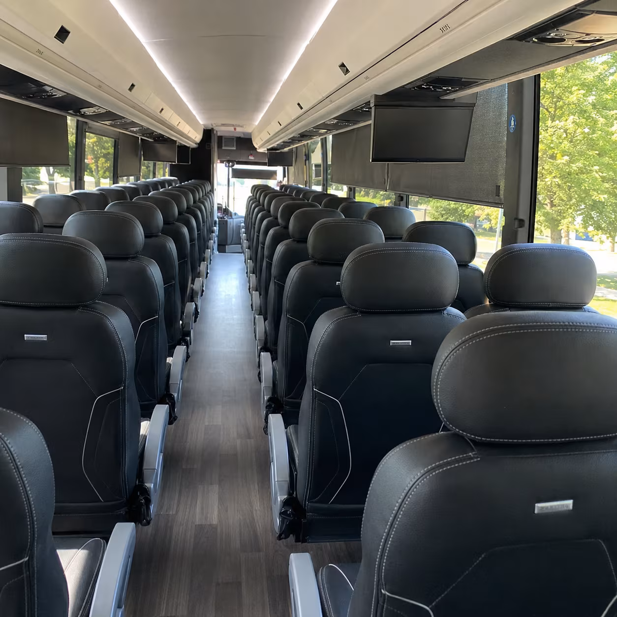 airport shuttles and group transfers at casper natrona county international airport
