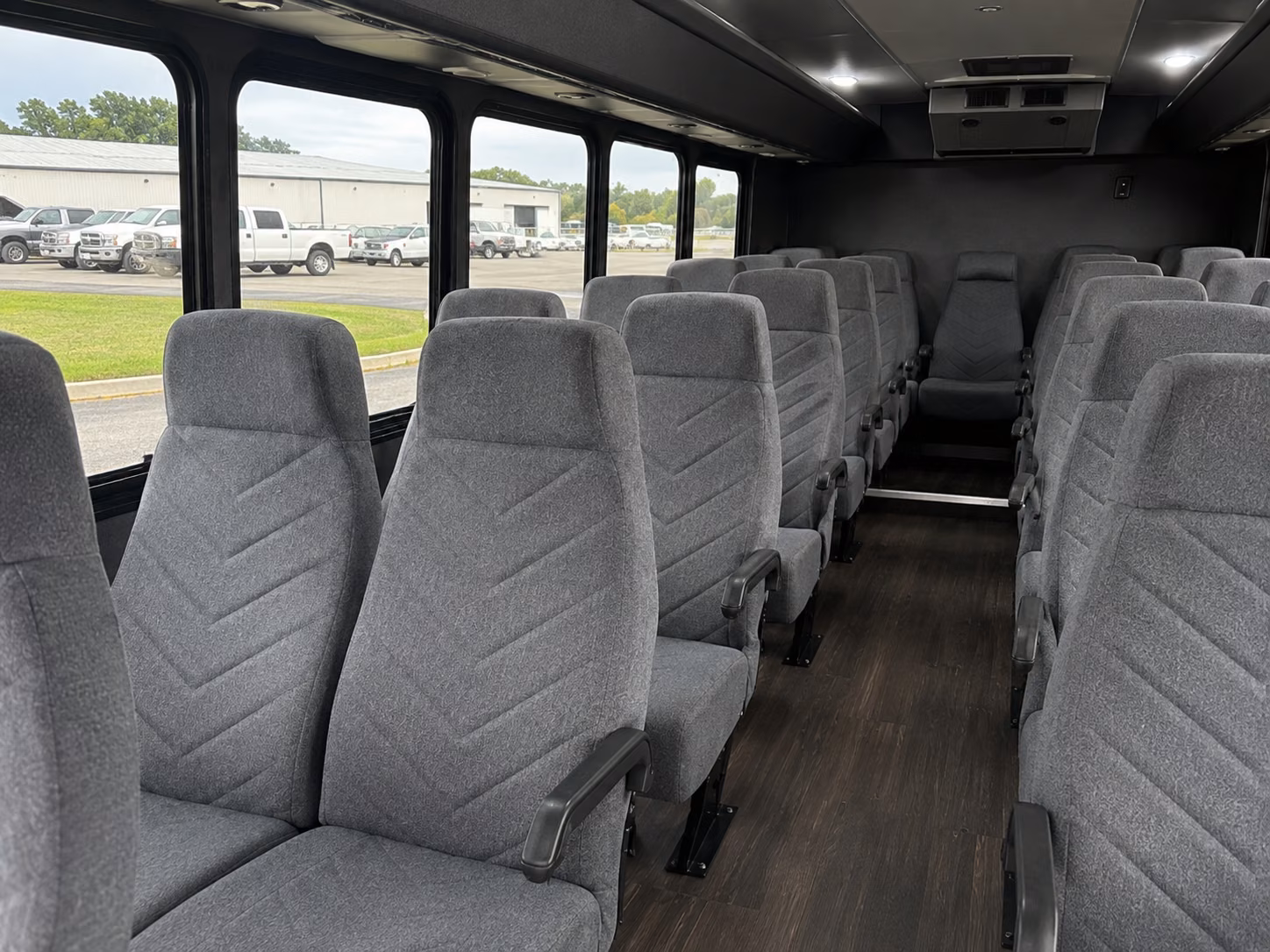gillette charter bus transportation to and from gillette area airports