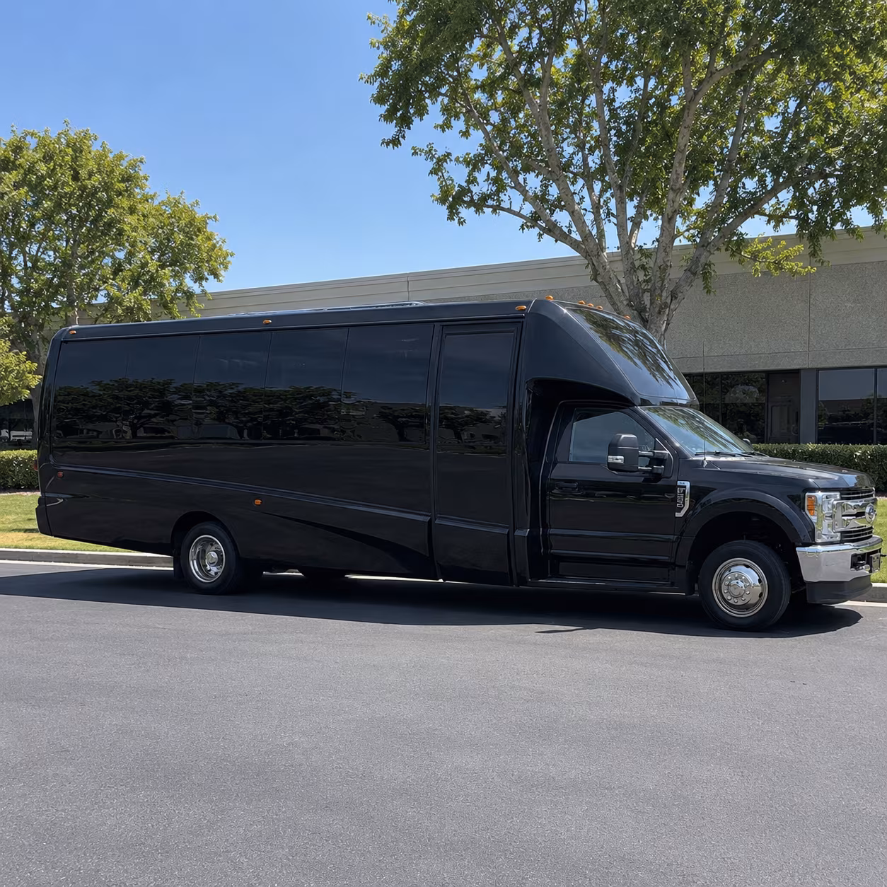 holiday party bus rental