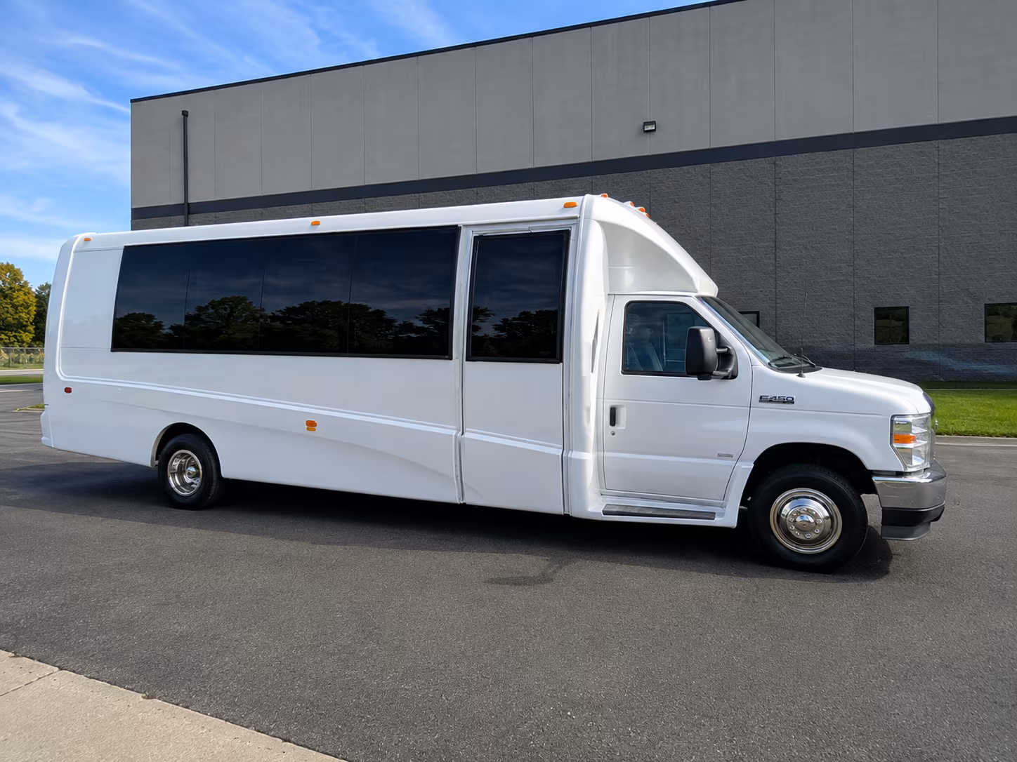 how starting location and deadhead affect charter bus rates in casper wyoming